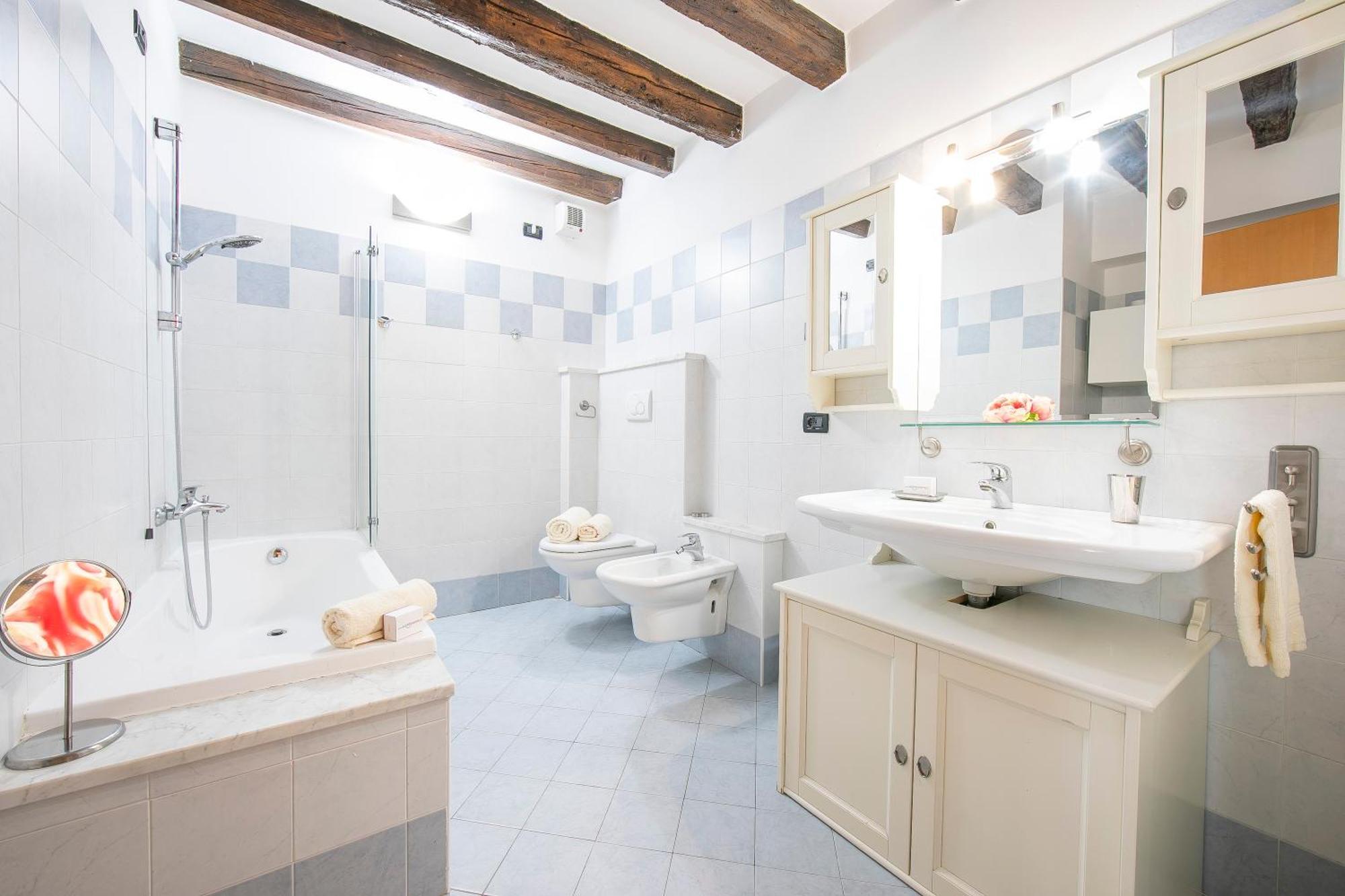 Casa Azzurra 150Mt From Lake - Happy Rentals Riva del Garda Exterior foto